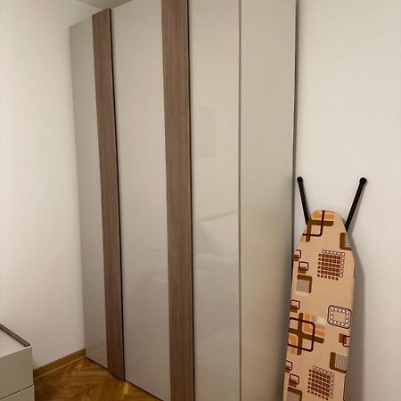 Apartman 8 Vrdnik Esterno foto