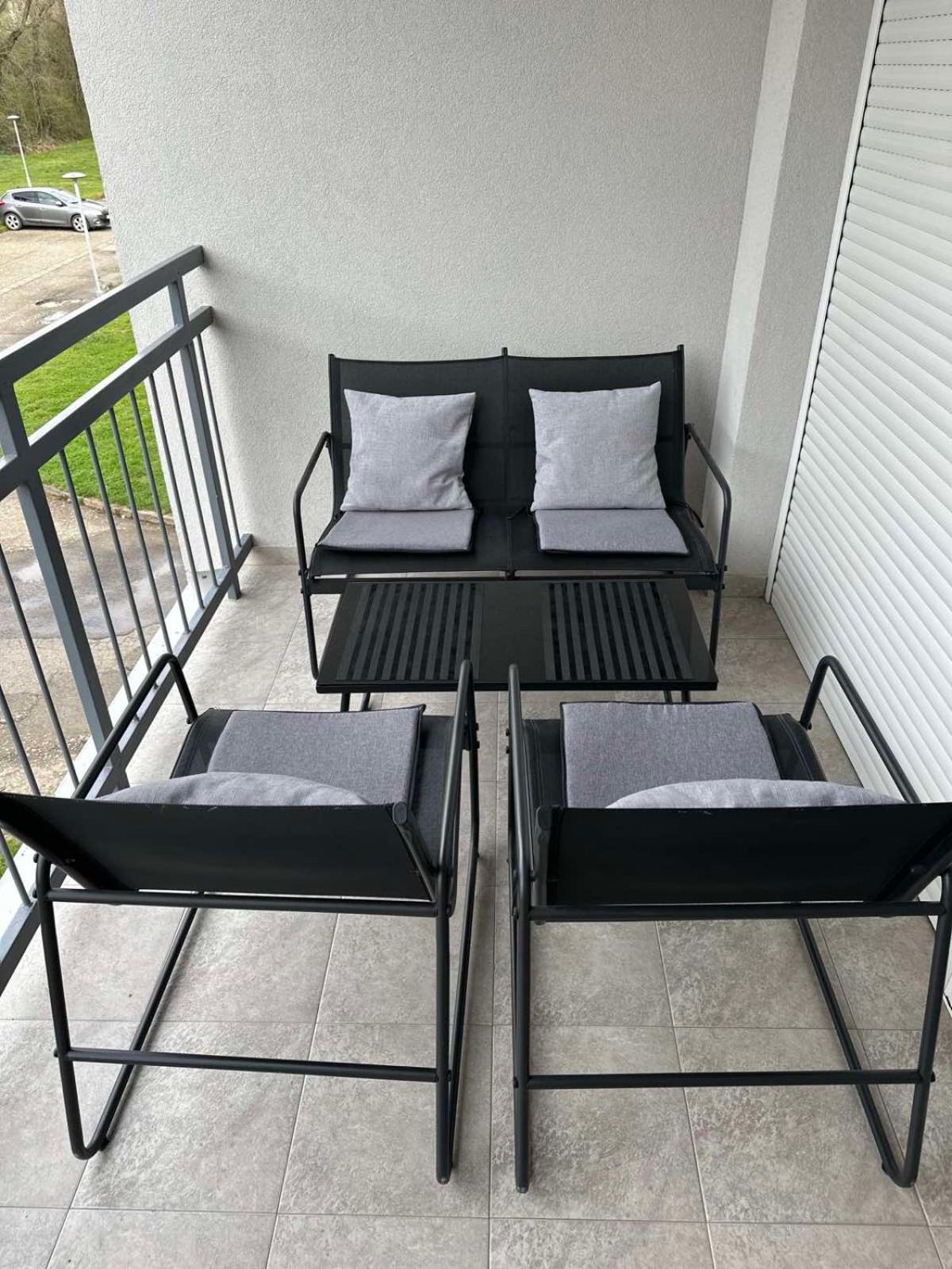 Apartman 8 Vrdnik Esterno foto